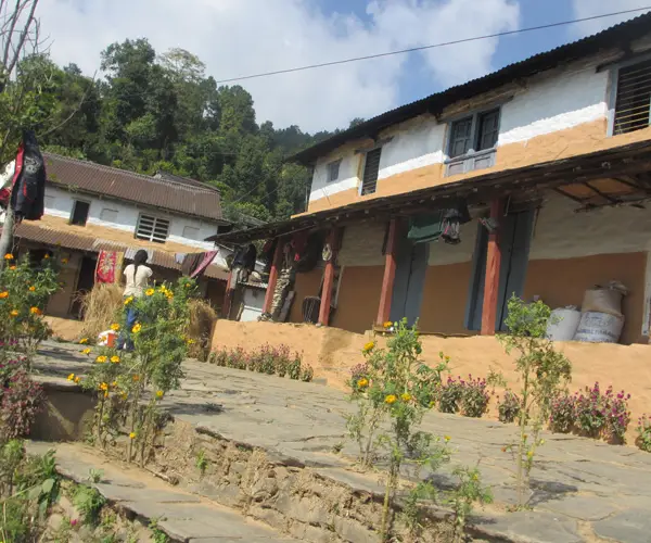 ゴレパニと温泉（タトパニ）トレッキング10日間