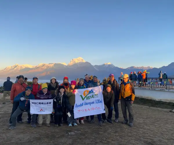 ゴレパニ・プーンヒルトレッキング８日間