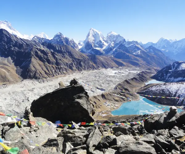 ゴーキョピークトレッキング 12日間