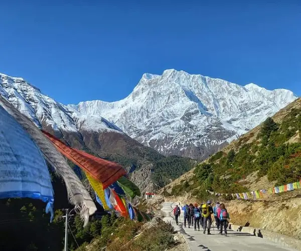 マナスル&アンナプルサーキットトレッキング 19日間