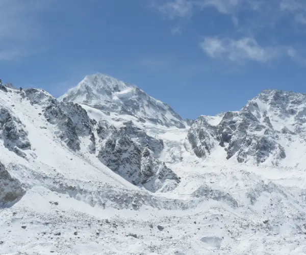 カンチェンジュンガベースキャンプトレッキング 27日間